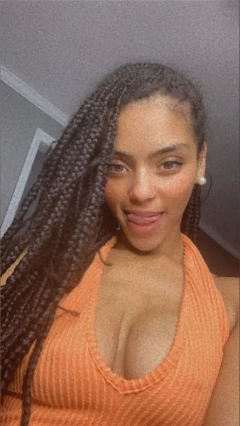 @prettiee_alexis