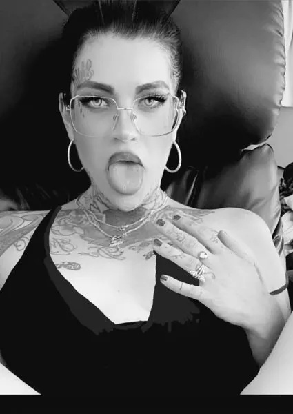 @queen.sade