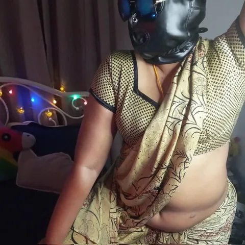 @queensmita