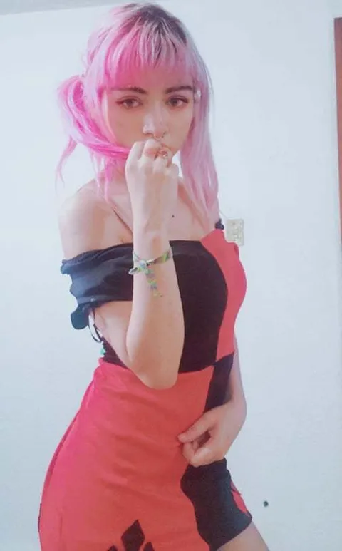 @qwazycosplay