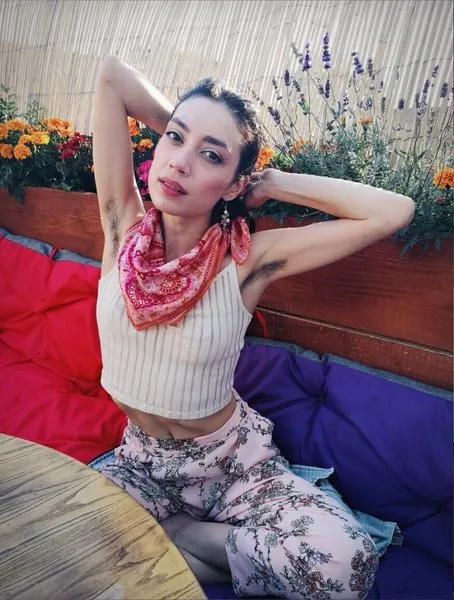 @rebeccatun