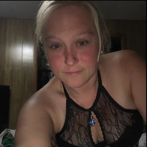 @rebelmama89