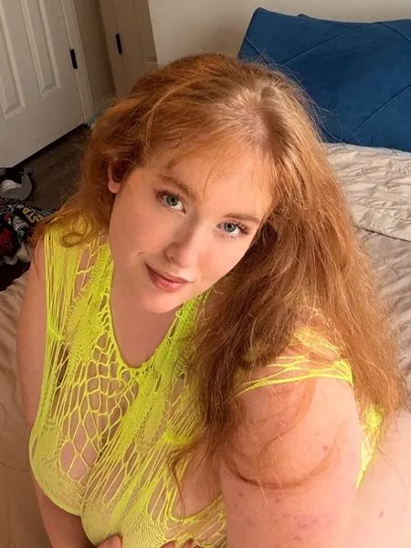 @redheadedhoneydoll