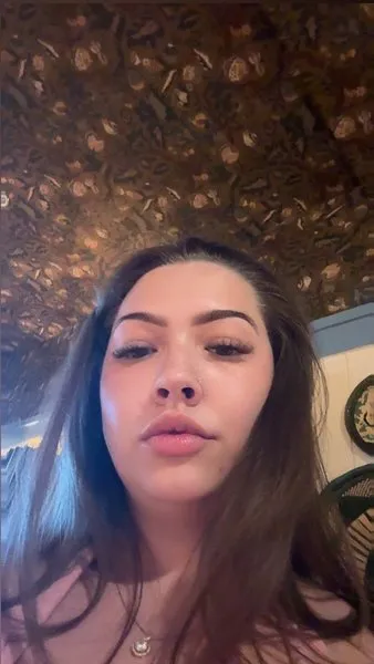 @rlylilyyy