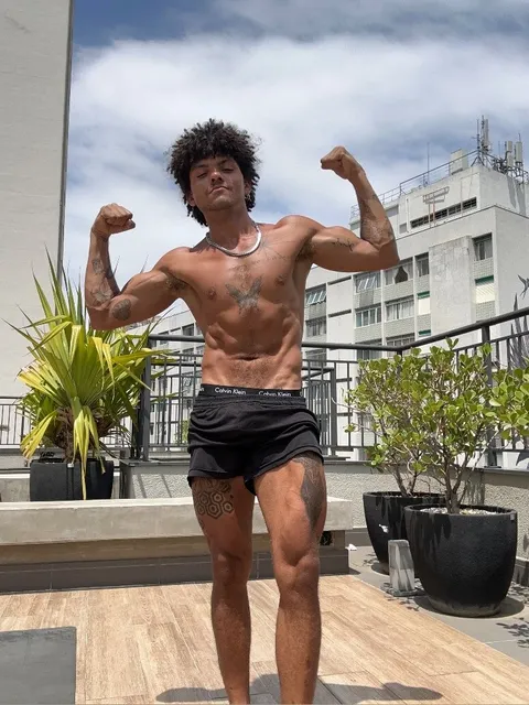 @rocha_rc01