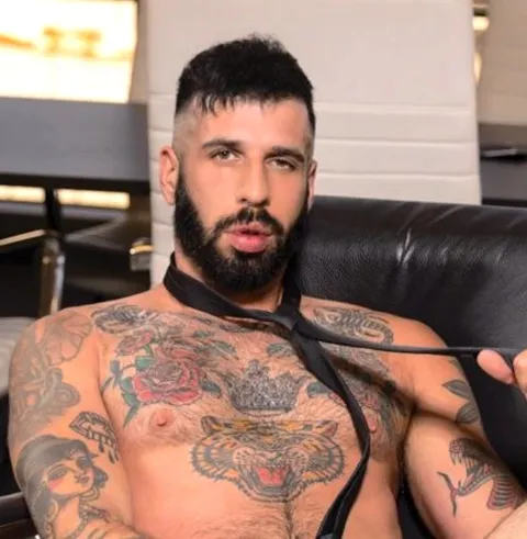 @romeodavisxl