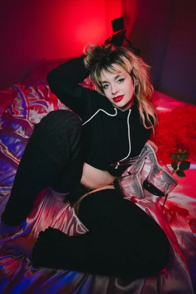 @rosiecerisexxx