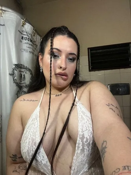 @sabrinitafoxxx
