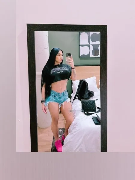 @samanthaviral521