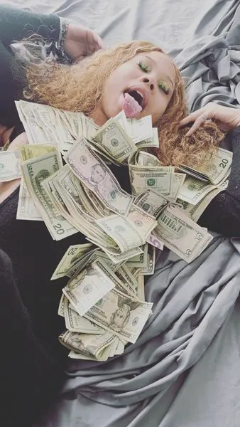 @sansantanaa