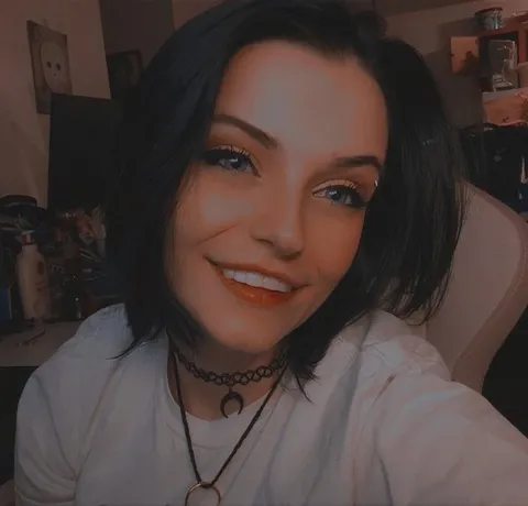@saphriastyx