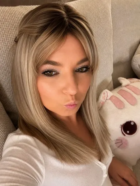 @sarahannofficialx
