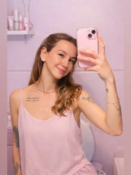 @sarahfairrr