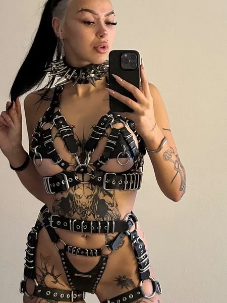 @savannahschwarz