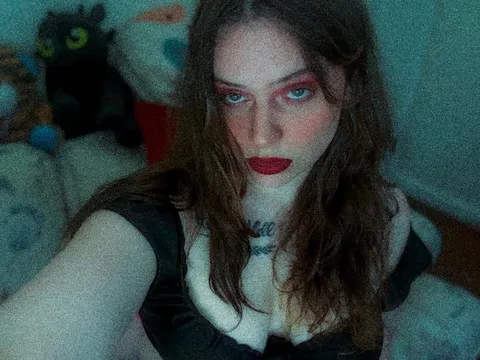 @scarlettrosebudd