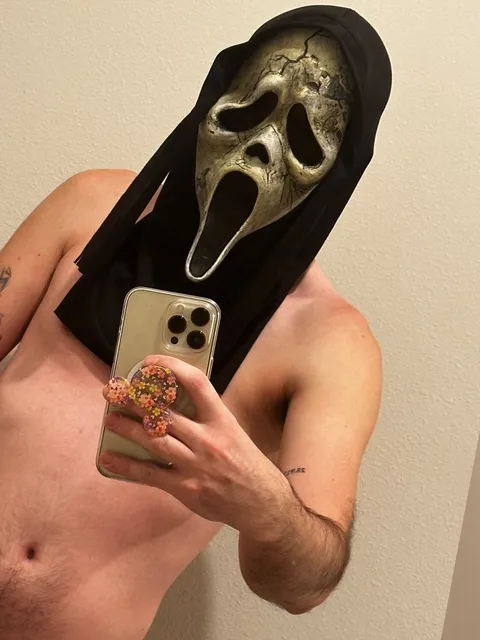 @screamguy888
