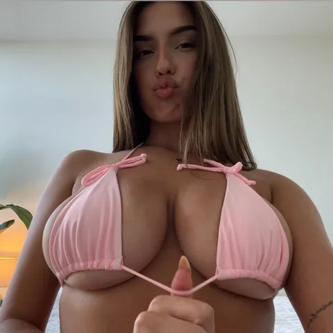 @secretlyfeoflauren