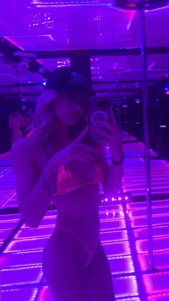 @seemestripbybaby