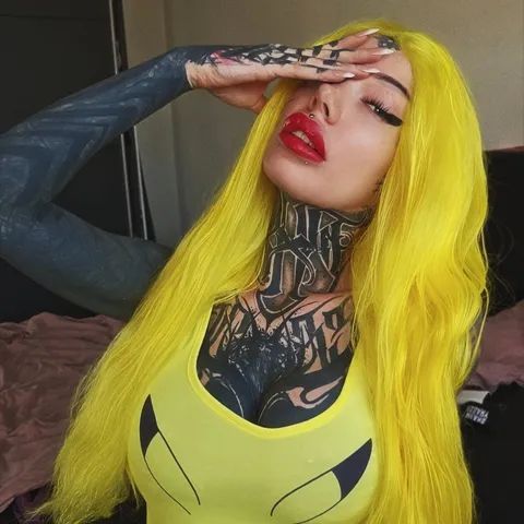 @serjenfoxx