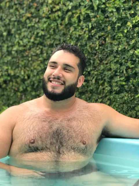 @sezhebear