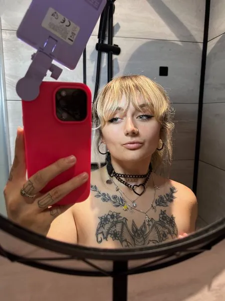 @shh_xx