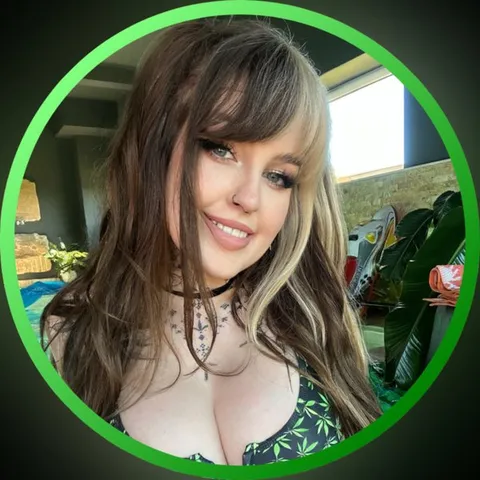 @shyphoebefree