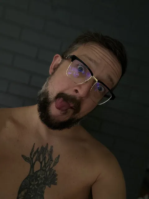 @sillyniko