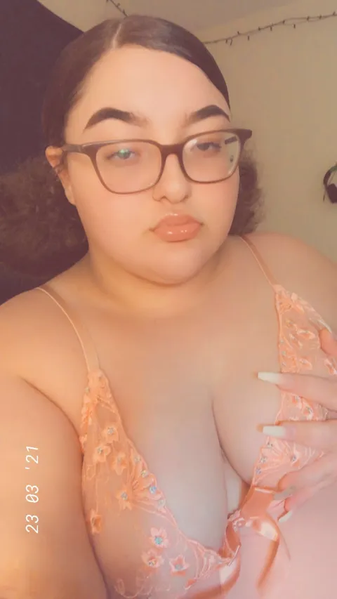 @snowbunnykayyy