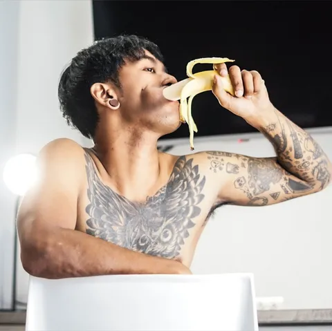 @sommsong