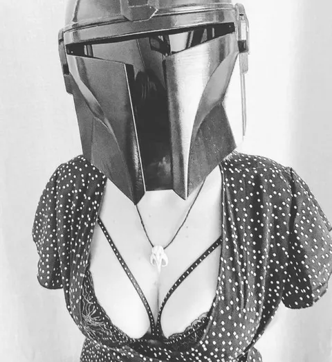 @starwars_sanna