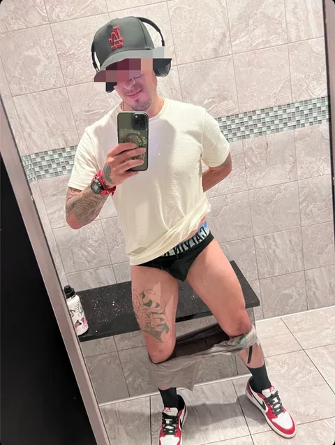 @studmuffinxliii