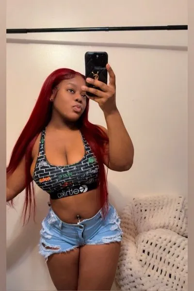 @tastypeach25