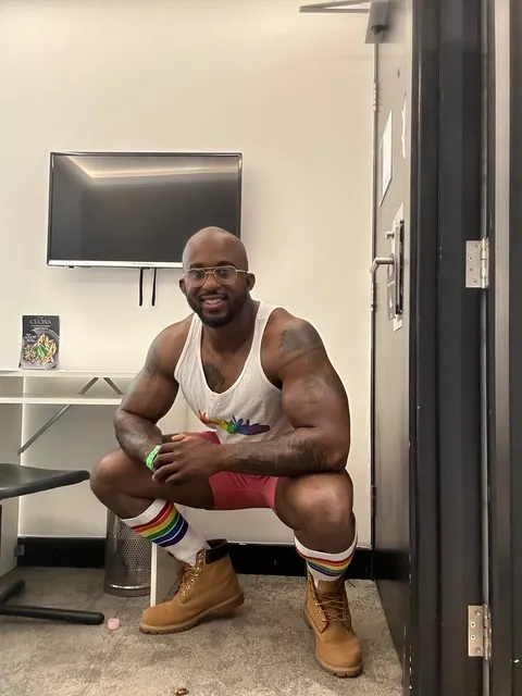 @terrystrokesxxx2