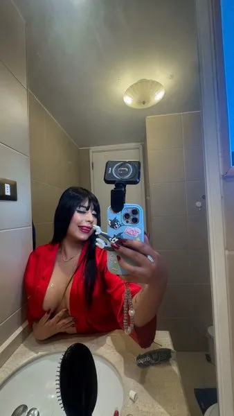 @thaliarestrepo