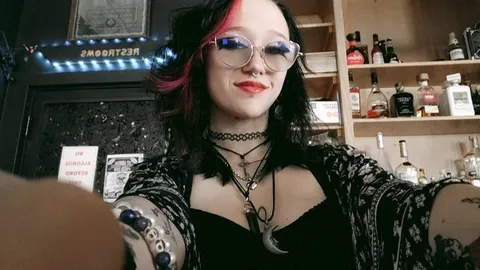 @thatcemeterybabe