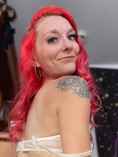 @the-redhead420vip
