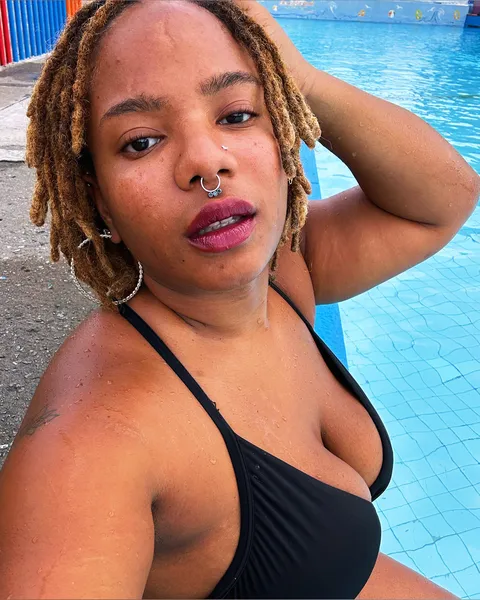 @thedevynsymone