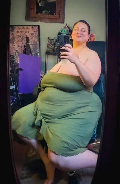 @thefleshcanvas