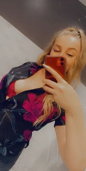 @thegoddessslexx