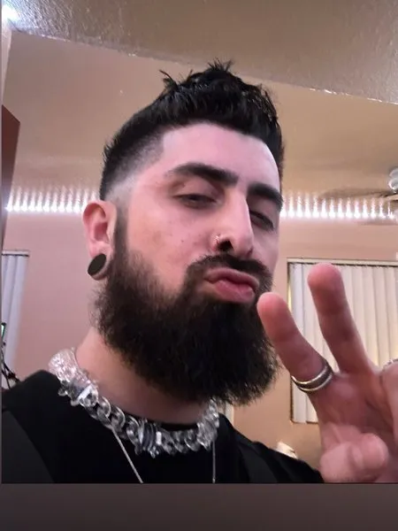 @themattherrera
