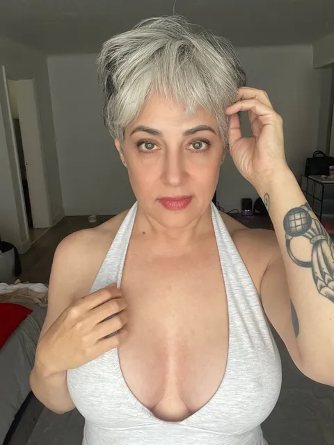 @therealseska