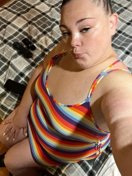@therealthroatqueen100