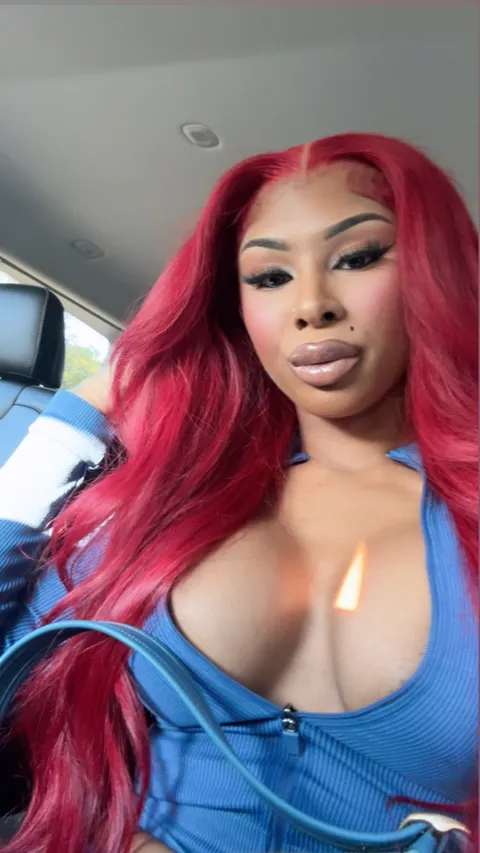 @theshaybarbie