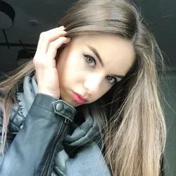 @thestellacox