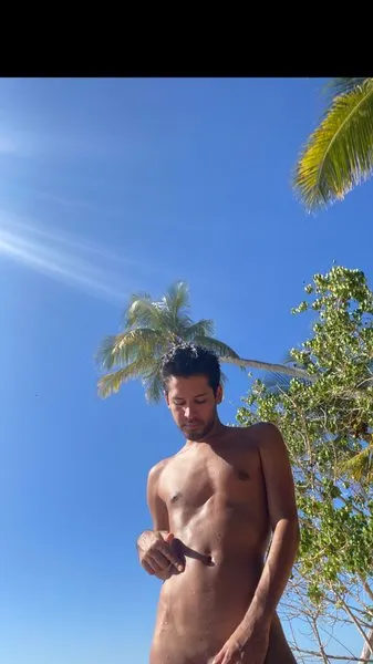 @thethejuansebastian