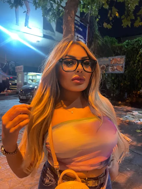 @tinytiffanyyy