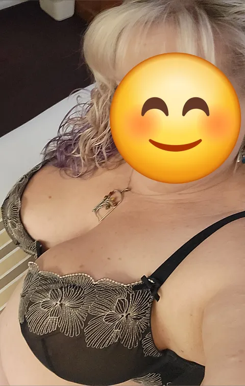 @titsohemgee