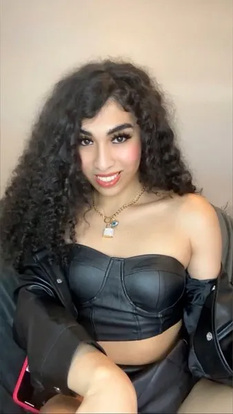 @tlavont