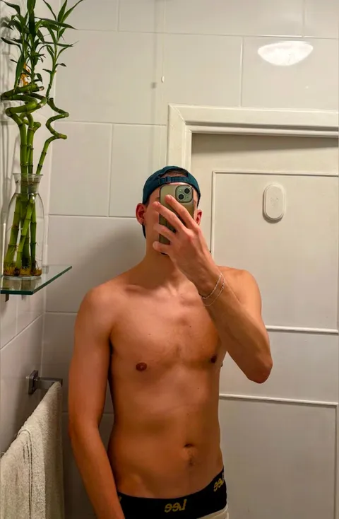 @tom.b365