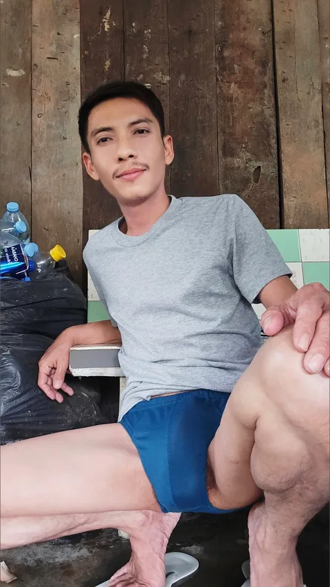 @toptoosmall